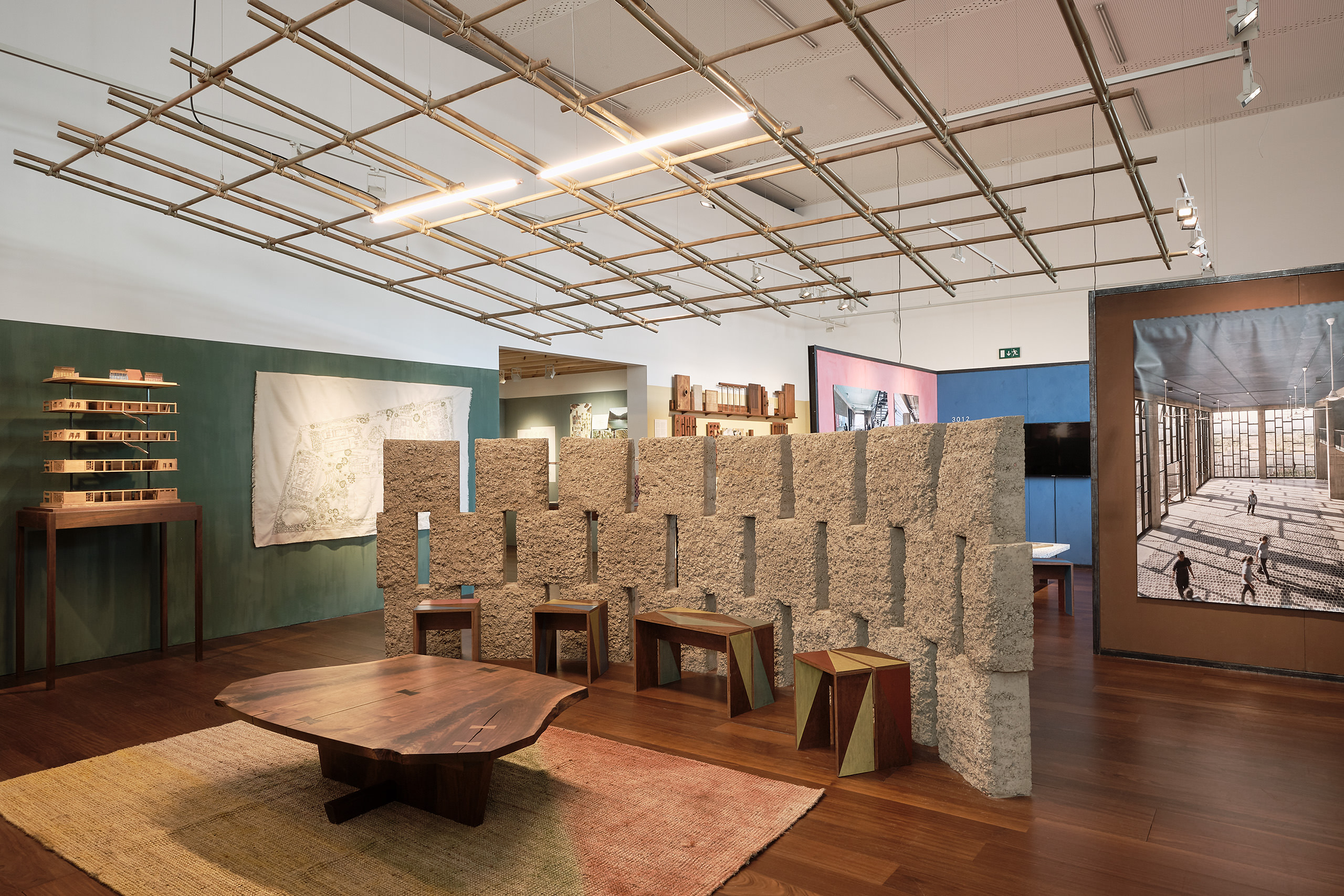 E19726 Fuji 8128 SCREEN